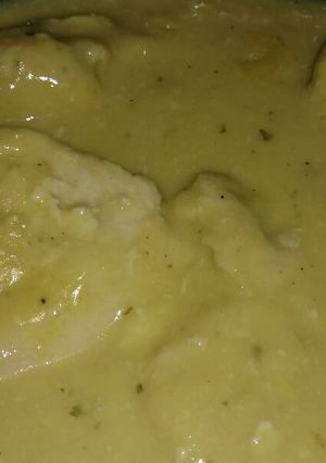A picture of Creamy Ranch Slow Cooker Chicken.