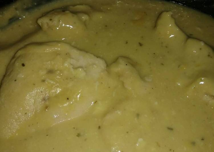 Steps to Make Homemade Creamy Ranch Slow Cooker Chicken