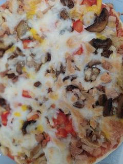 عکسی از دستور پیتزا مخلوط