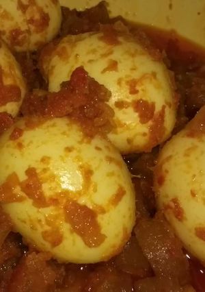 Foto resep Telur dibali pake cecek #PR_RecookMasakanAwalanT