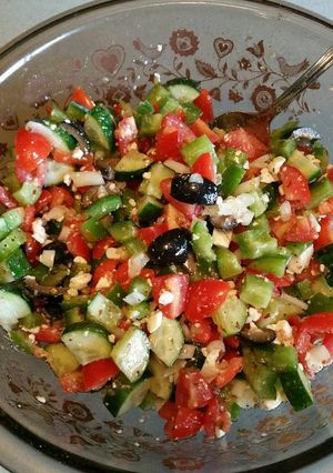 A picture of Greek Salad.
