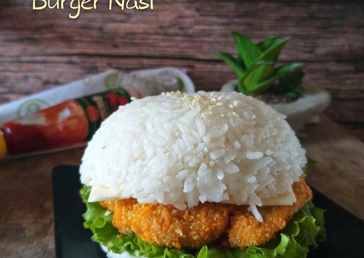 Cara Gampang Menyiapkan Chicken Crispy Rice Burger yang Enak Banget