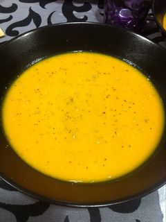 Una foto de Crema de calabaza