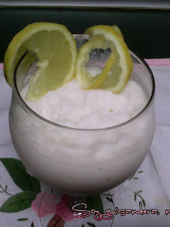 Una foto de Granizado de yogur y limón