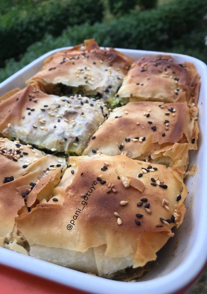 Шпинатний пиріг з тіста філо