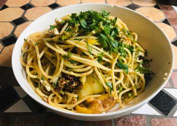 Easiest Way to Make Appetizing Spaghetti with Zucchini  Fried Lemon