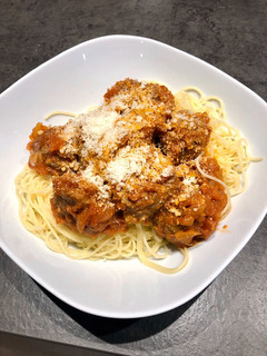 Una foto de Spaghetti con Albóndigas