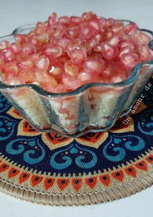Une photo de Couscous aux grenades 🥣