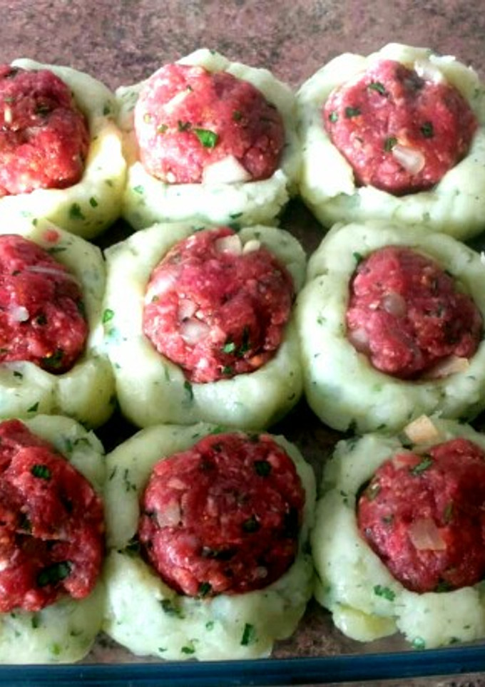Una foto de Bolas de patata rellenas con carne picada