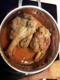 Codillos en salsa