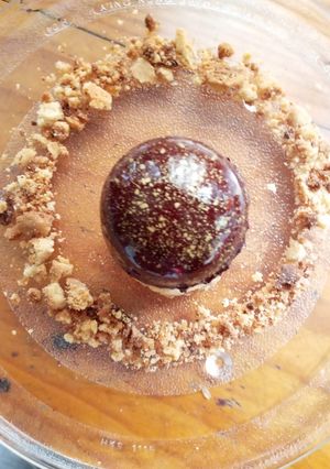 Una foto de Esfera de chocolate rellena