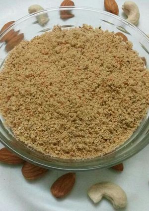 A picture of Dry fruits / Nuts powder for toddlers and kids.