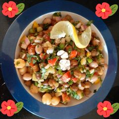 A picture of Steamed Healthy Chana Chaat.