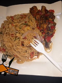 A picture of Stir-fry Spaghetti & macaroni.