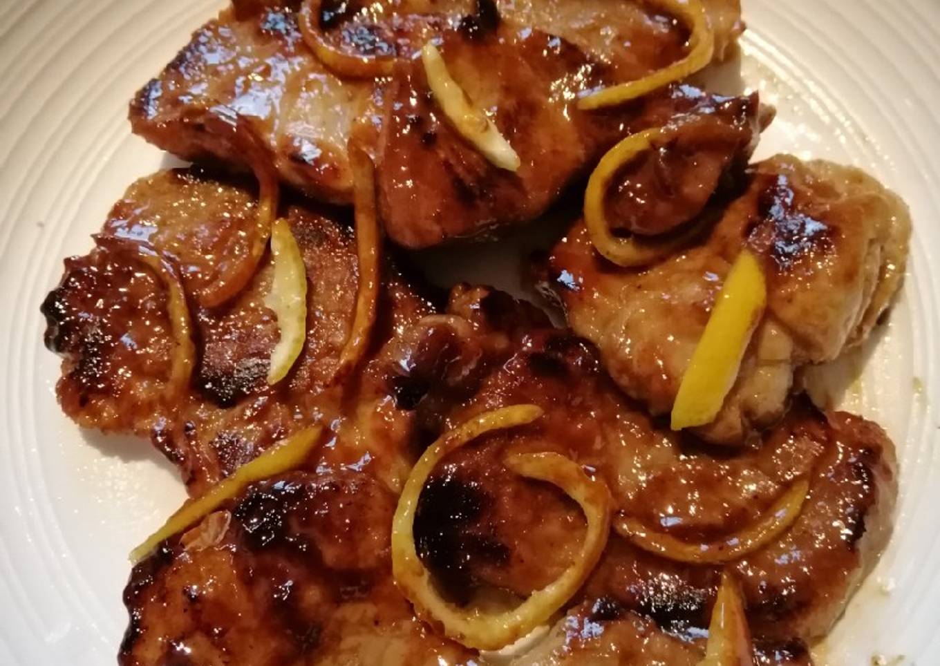 Pork chops with lemon