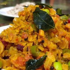 A picture of Vegetable Brown Poha – Healthy Breakfast.