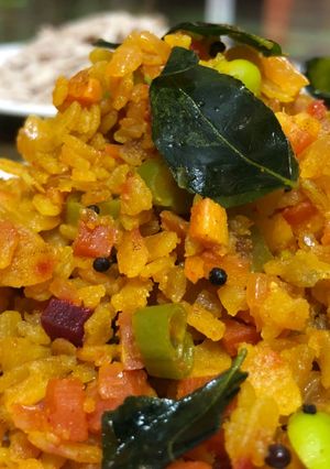 A picture of Vegetable Brown Poha – Healthy Breakfast.