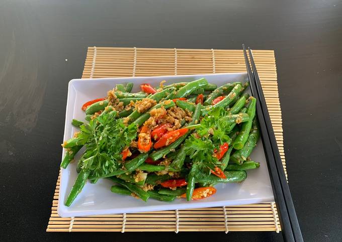 Anti Ribet, Bikin Cah Garlic Baby Buncis Ekonomis