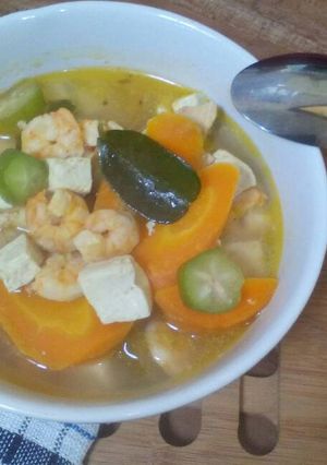 Foto resep Asem-asem ayam udang seger