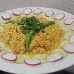 A picture of Khageena (egg dish).
