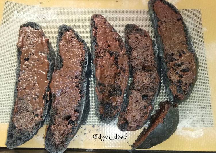 Bagaimana Menyiapkan Black Sourdough Bread Anti Gagal