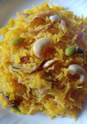 पीले मीठे चावल (pile meethe chawal recipe in Hindi) रेसिपी मुख्य फोटो