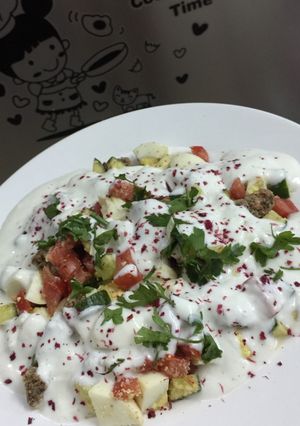 صورة لوصفة سلطة البيض بالزبادي 🥚🥗✨