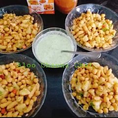 A picture of Aloo Chana chat.