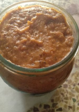 A picture of Fried onion and tomato paste 🍅🧅.