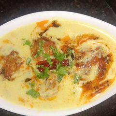 A picture of Kadhi Pakauda.