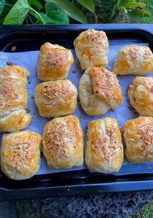 Foto resep Bolen Pisang Keju Simple