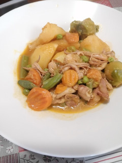 Una foto de 221. Chipirones con menestra / Thermomix