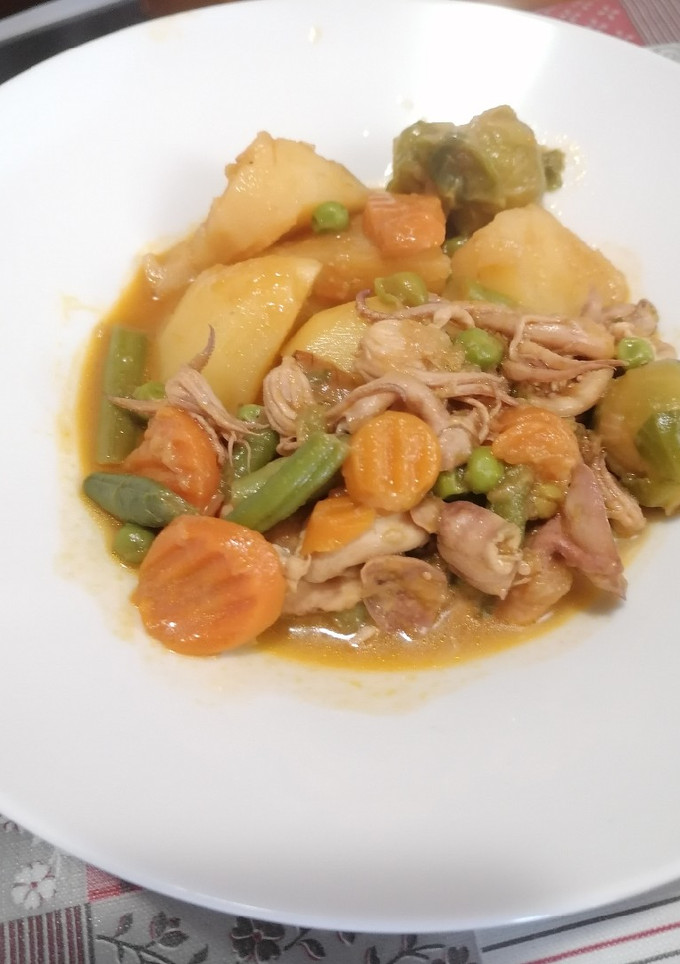 Una foto de 221. Chipirones con menestra / Thermomix