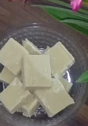 A picture of Aata burfi.