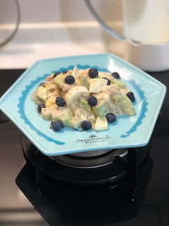 酪梨鮪魚沙拉 的食譜成品照片