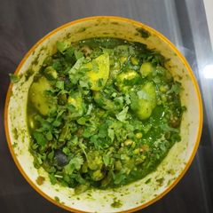 A picture of Surti papadi udhiyu.
