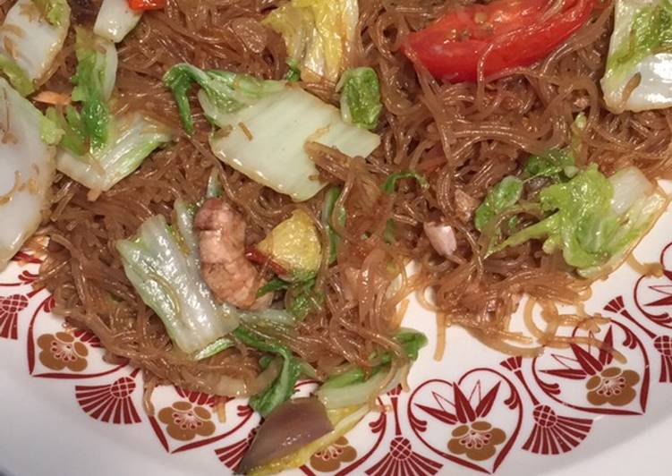 Bihun goreng sawi putih