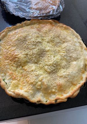 Una foto de Masa de tarta y relleno con acelga
