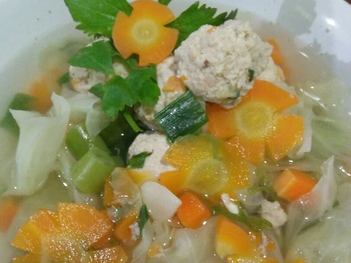 Langkah Gampang Membuat Resep Sup Bakso Ayam yang Bisa Manjain Lidah Anti Ribet, Sempurna