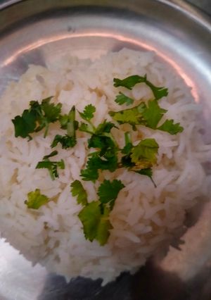 सादा चावल (sada chawal recipe in Hindi) रेसिपी मुख्य फोटो