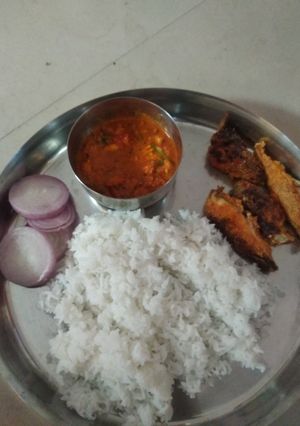 A picture of Mandeli fish fry.