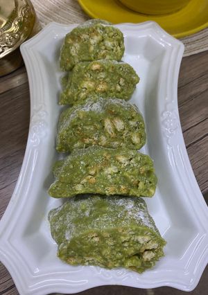صورة لوصفة ليزي كيك بالفستق الحلبي