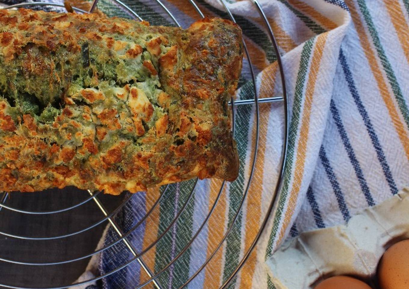 Cake aux fanes de radis