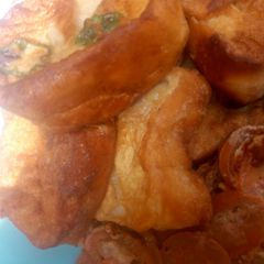 A picture of French toast.