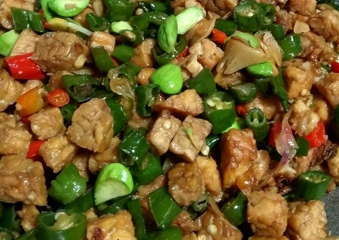 Resep Oseng Tempe Cabe Hijau Oleh Dhuwiq Ning S Cookpad