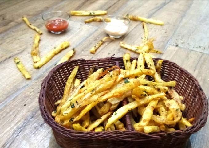 Steps to Prepare Jamie Oliver French Fries🍟