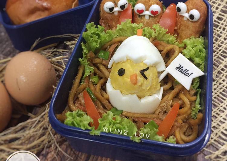 Langkah Mudah untuk Membuat Bento tema ayam ide bekal anak – Chicken theme bento – bento anak – ide bento anak Anti Gagal