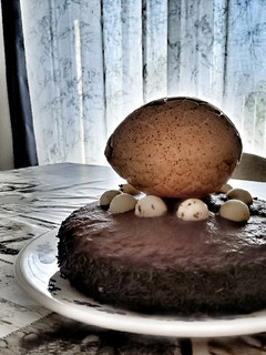 Una foto de Mona de Pascua con chocolate