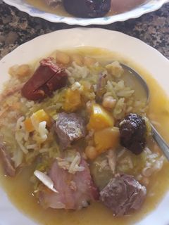 Una foto de Escudella
