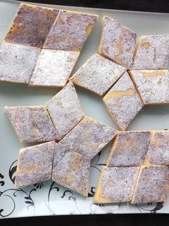 કાજુ કતરી (Kaju Katri Recipe In Gujarati) રેસીપી મુખ્ય ફોટો